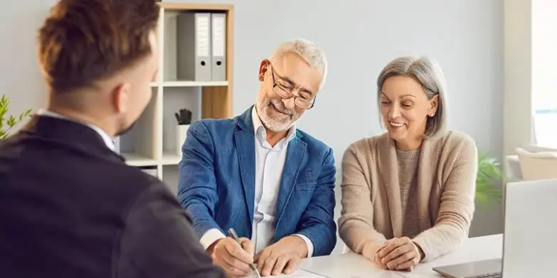 Why Are More Divorcing Couples Choosing Mediation Manchester?